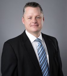 Loan Officer Tony Cash Bio Photo