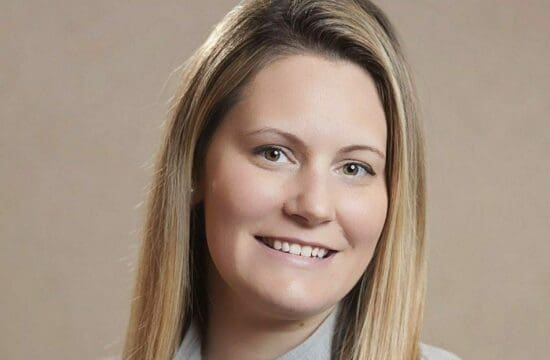 employee image - Rebecca